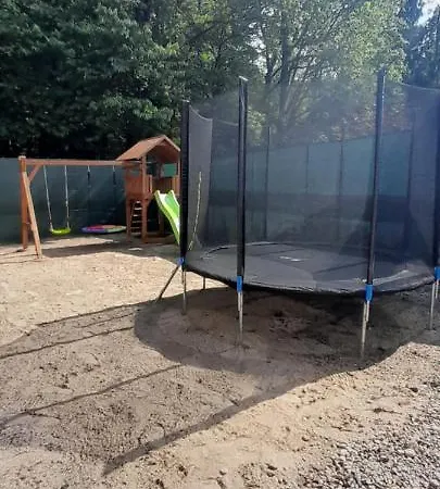 Caloroczny Domek Pod Lasem Z Jacuzzi.