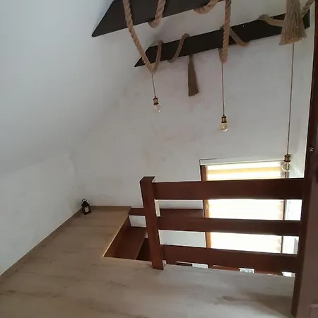 Casa de Férias Caloroczny Domek Pod Lasem Z Jacuzzi. *
