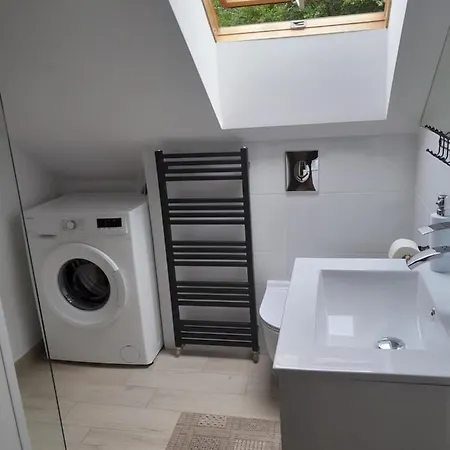 Caloroczny Domek Pod Lasem Z Jacuzzi. Małdyty